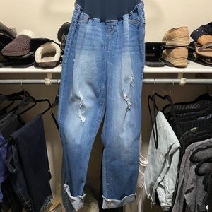 1822 Denim Glenn Maternity Distressed Cuffed Jeans